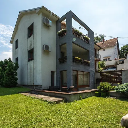 Apartmani15 Apartment Arandjelovac
