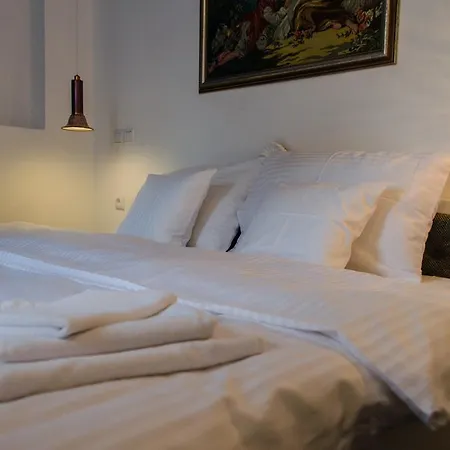 Lägenhet Apartmani15 Arandjelovac